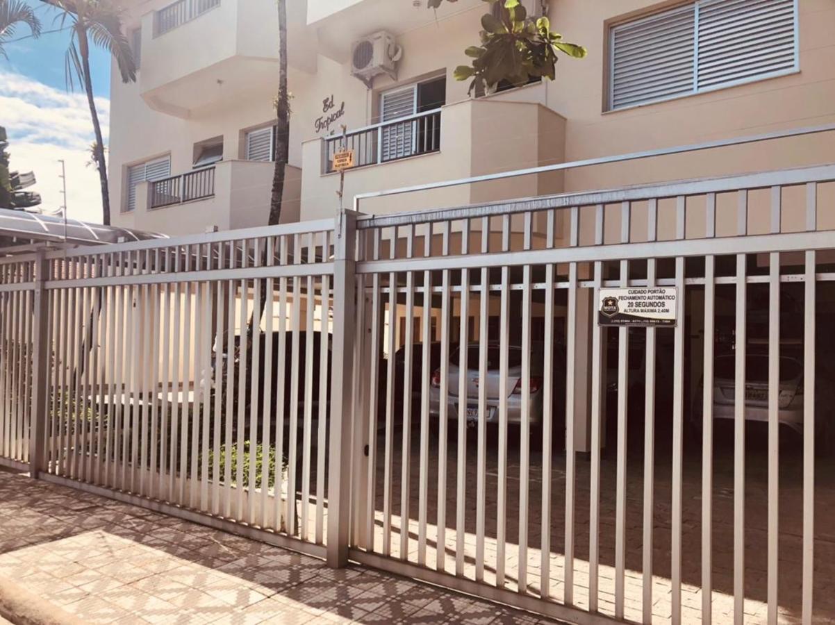 Apartamento Com 3 Quartos Em Itagua อูบาตูบา ภายนอก รูปภาพ